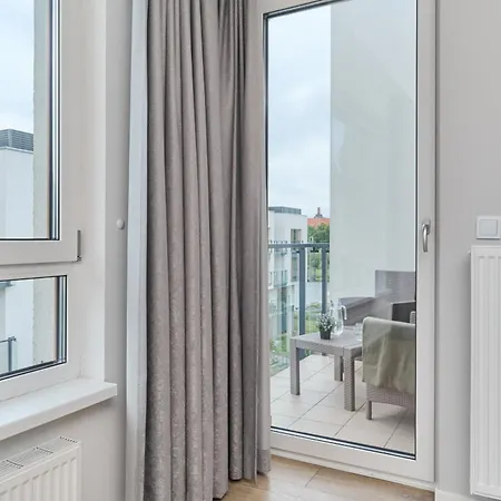 Διαμέρισμα Stylish Na Grobli With Balcony By Renters