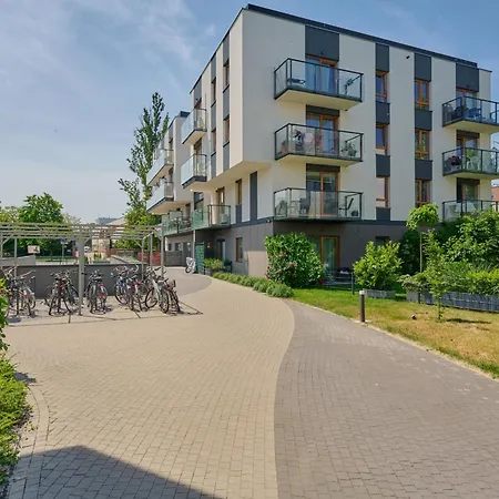 Stylish Na Grobli With Balcony By Renters * 브로츠와프