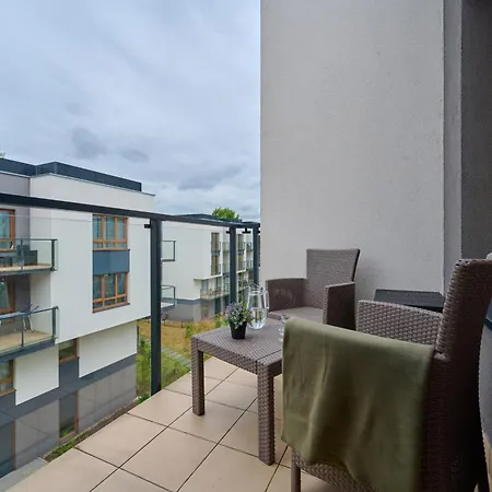 Stylish Na Grobli With Balcony By Renters Wrocław