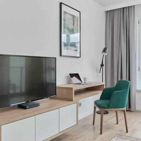 Stylish Na Grobli With Balcony By Renters Appartement